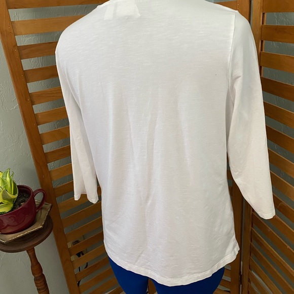 💥💥 Chico’s zenergy white silver top sz 2 - Picture 4 of 5